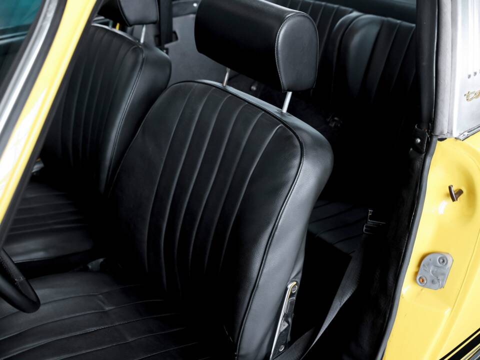 Bild 27/50 von Porsche 911 2.4 T (1971)
