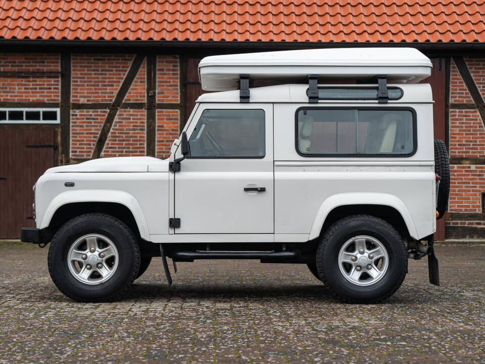 Image 9/50 of Land Rover Defender 90 (2008)