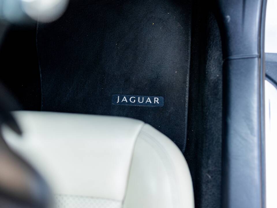 Bild 20/49 von Jaguar XK 4.2 (2006)