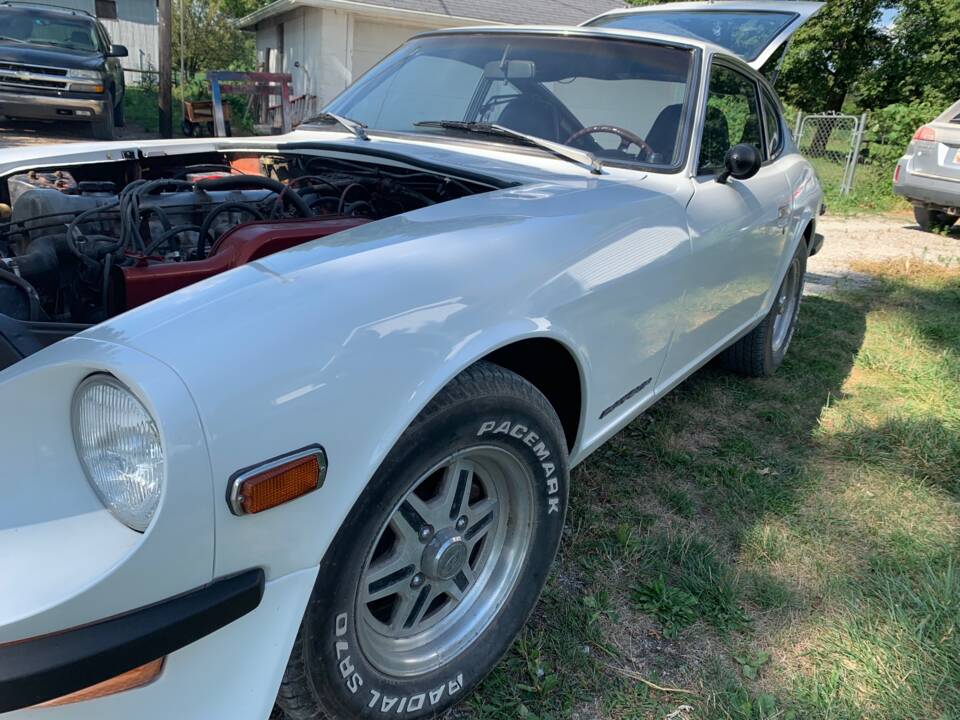 Image 29/39 of Datsun 240 Z (1972)