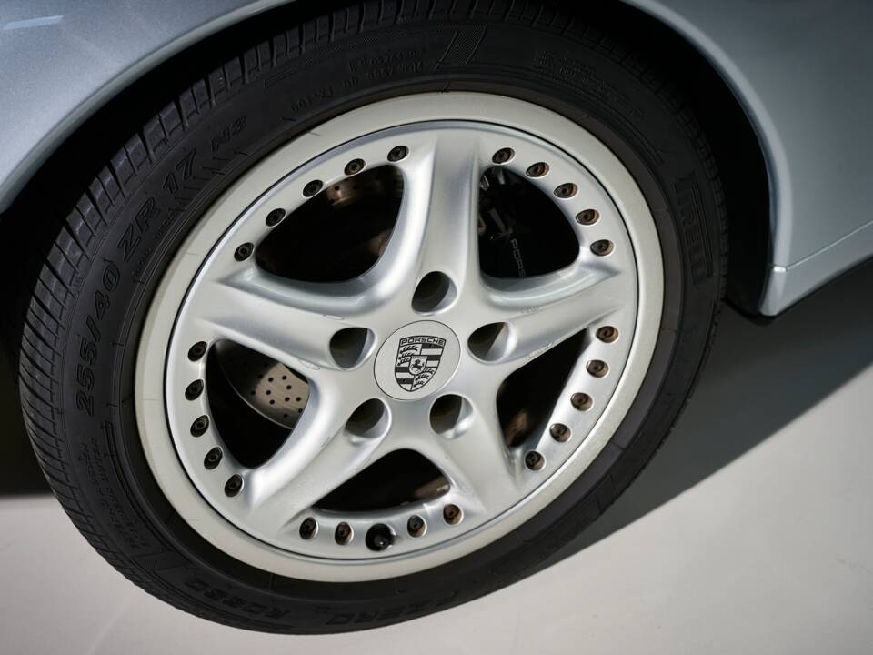 Image 11/36 de Porsche 911 Carrera (1995)
