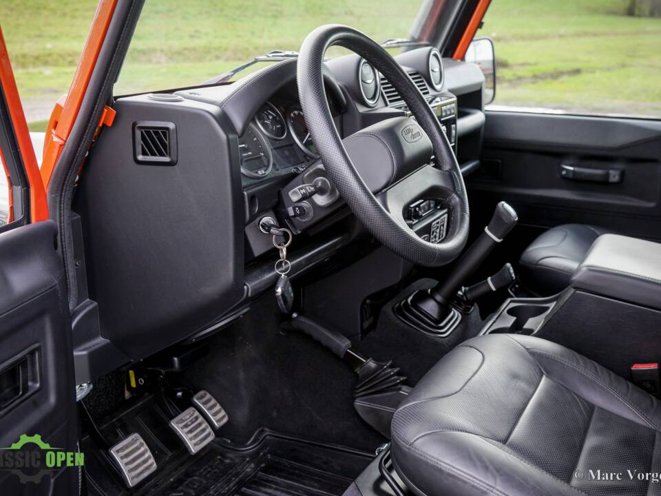 Image 4/41 of Land Rover Defender (2016)