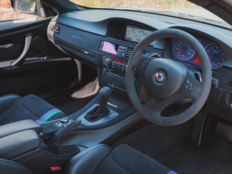 Image 4/44 de ALPINA B3 GT3 (2012)