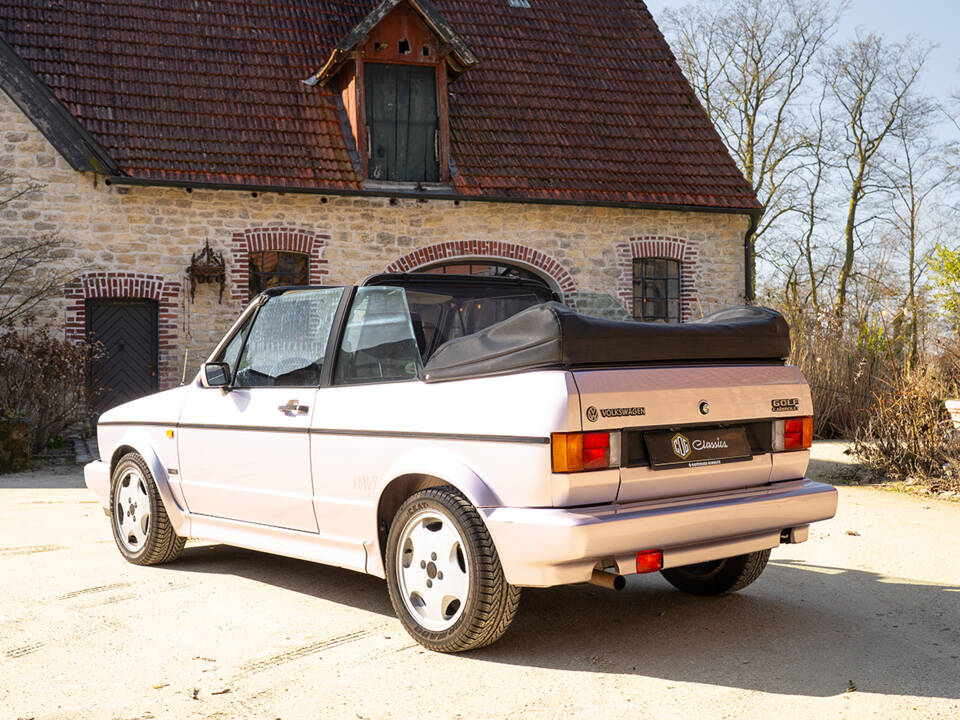 Bild 9/63 von Volkswagen Golf I Cabrio 1.8 (1992)