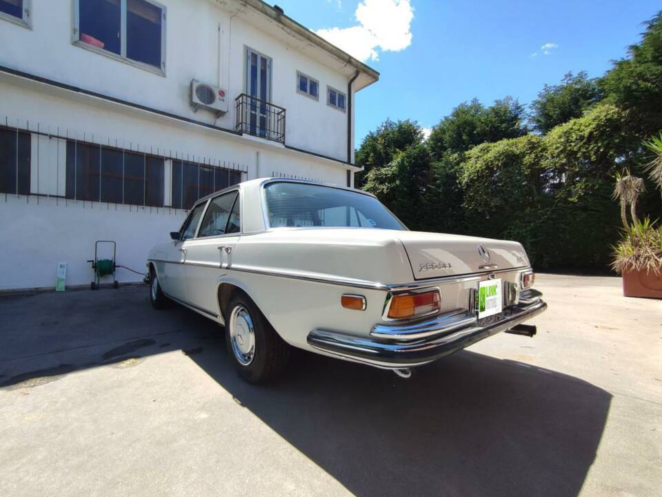 Bild 6/10 von Mercedes-Benz 280 SEL 3,5 (1972)