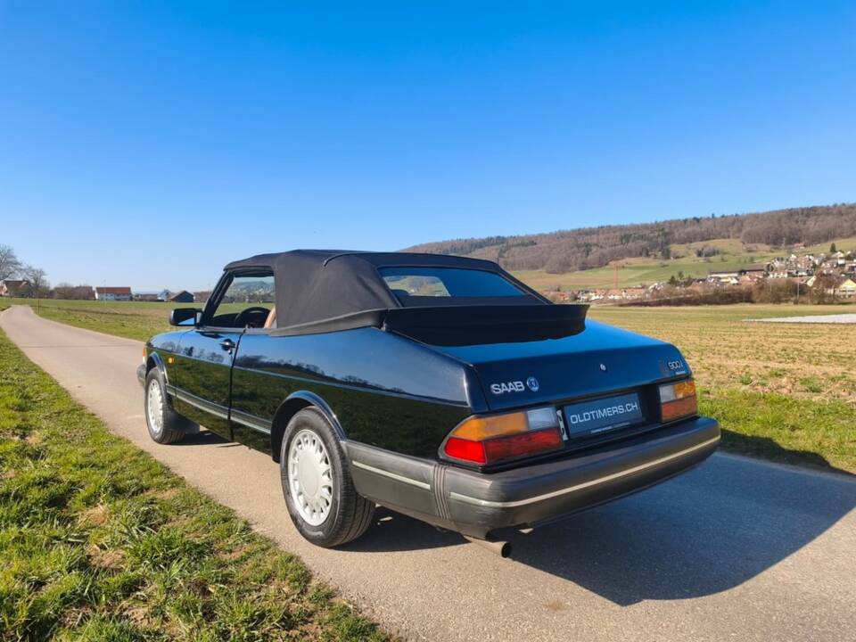 Image 6/24 of Saab 900 2.1 i 16V (1991)