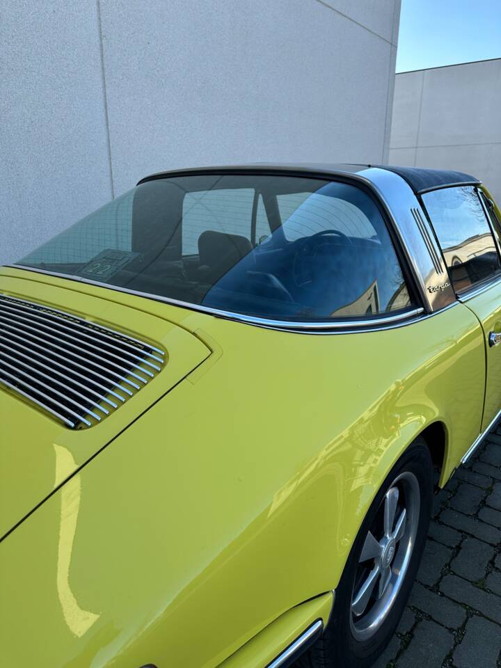 Image 38/46 of Porsche 911 2.2 T (1969)