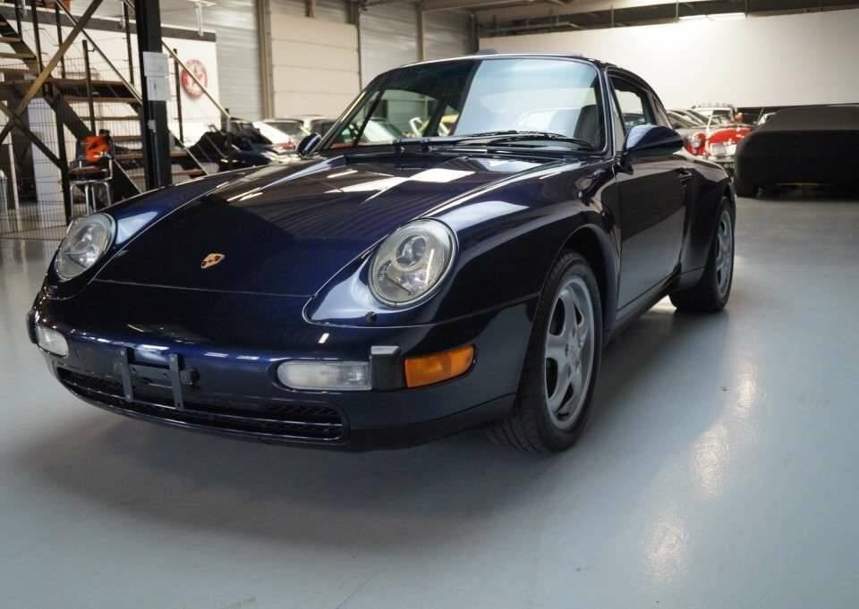 Image 46/50 of Porsche 911 Carrera (1995)