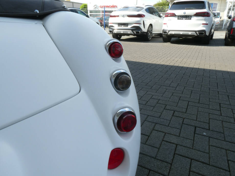 Image 14/16 of Wiesmann Roadster MF3 (2010)