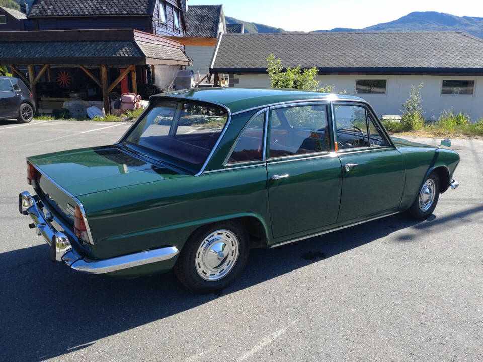 Immagine 3/6 di Triumph 2000 Mk I (1967)