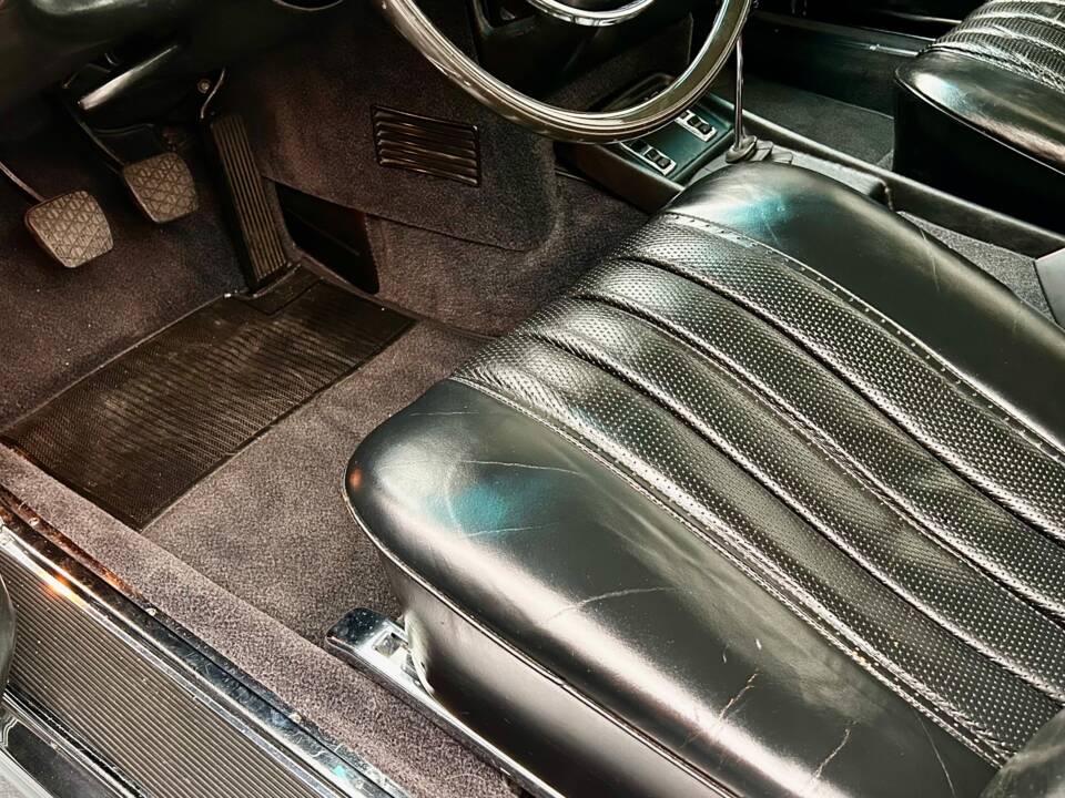 Image 9/13 de Mercedes-Benz 280 SE (1970)