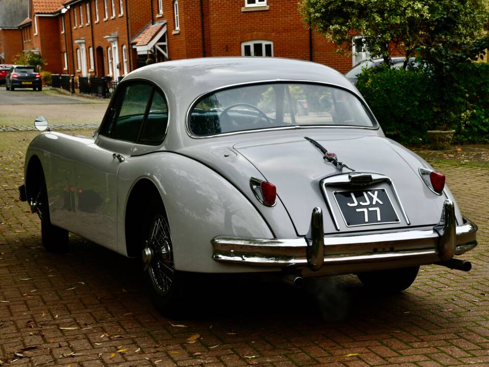 Image 4/13 of Jaguar XK 150 3.4 S FHC (1958)