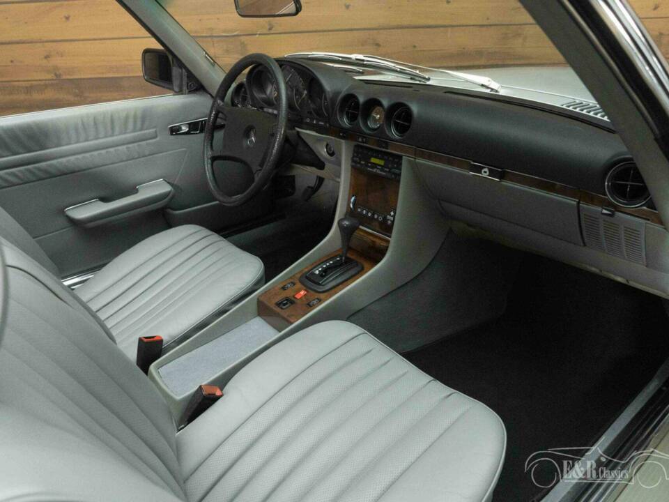 Image 11/19 of Mercedes-Benz 380 SL (1983)