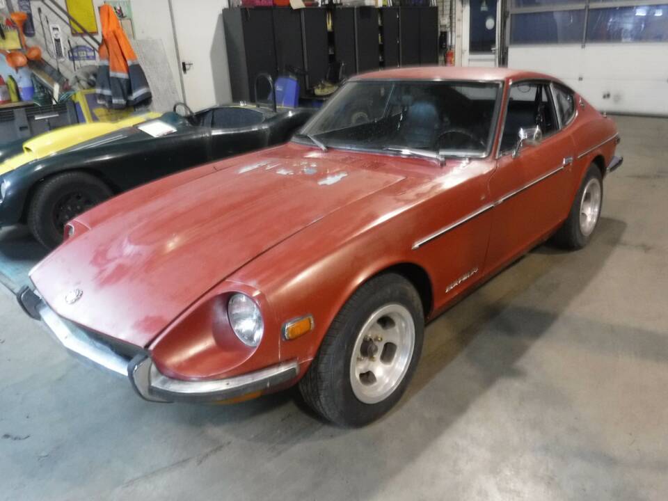 Image 12/48 of Datsun 240 Z (1971)