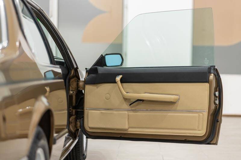 Bild 22/37 von BMW 635 CSi (1982)