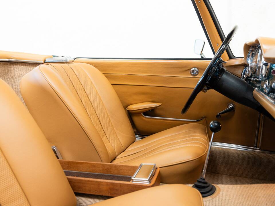 Immagine 16/32 di Mercedes-Benz 250 SL (1967)