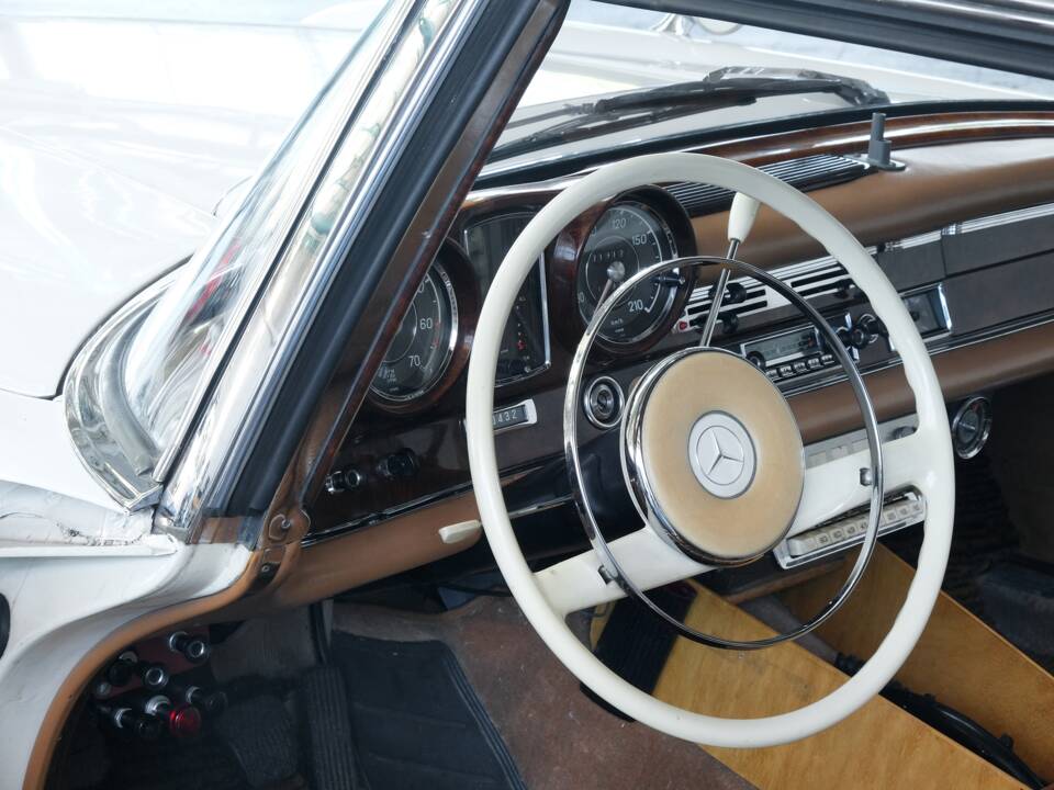 Afbeelding 19/50 van Mercedes-Benz 300 SE (1963)