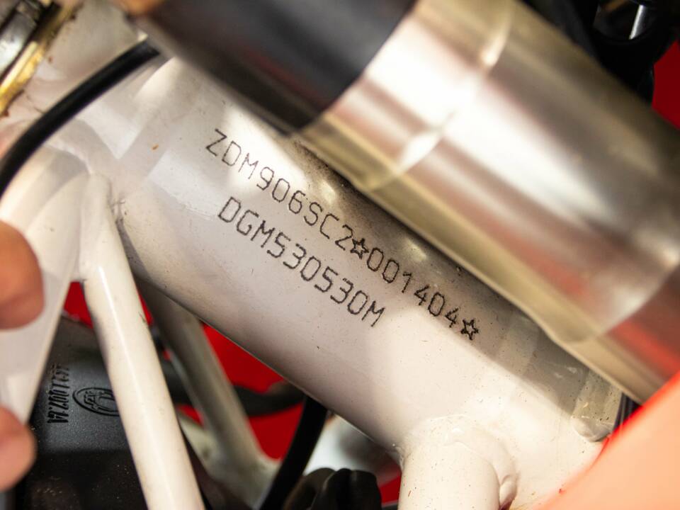 Imagen 20/50 de Ducati DUMMY (1991)