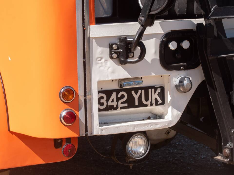 Bild 28/50 von Chevrolet COE Truck (1944)