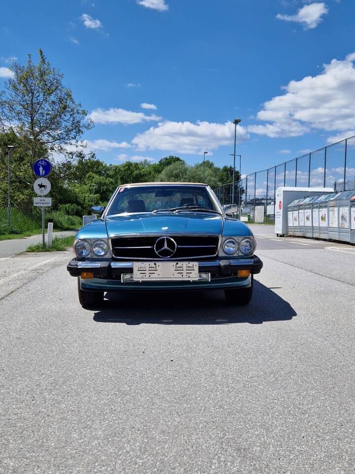 Afbeelding 3/87 van Mercedes-Benz 560 SL (1986)