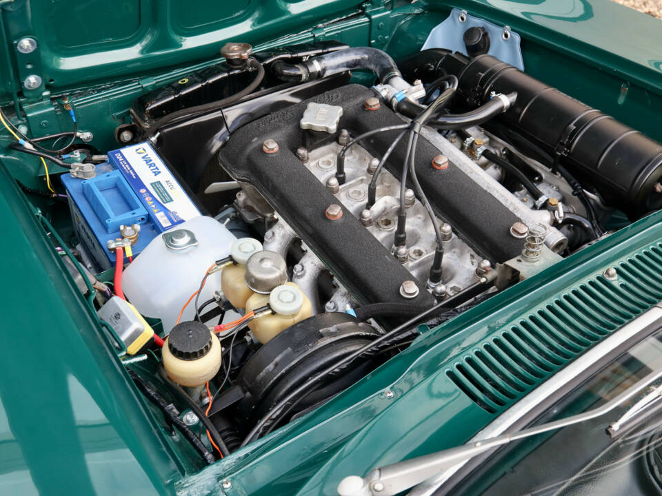 Immagine 23/50 di Alfa Romeo 2000 GTV (1973)