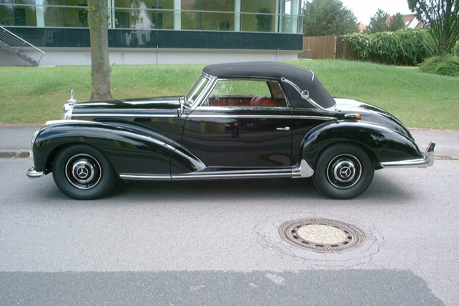 Image 2/4 of Mercedes-Benz 300 S Cabriolet A (1953)