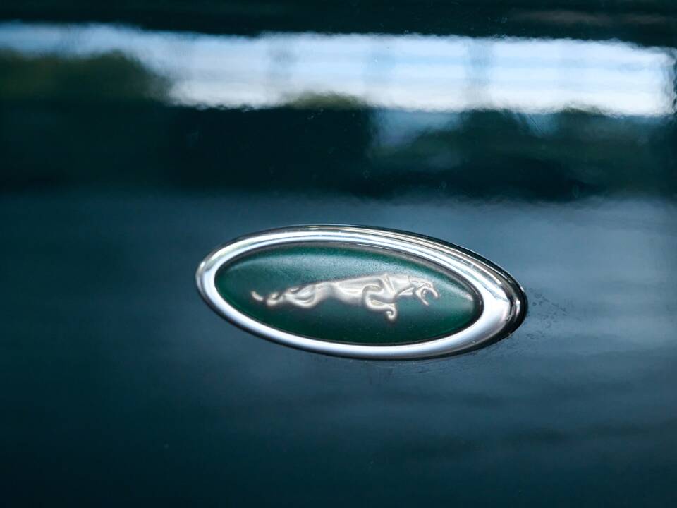 Bild 24/50 von Jaguar XK8 4.0 (2002)