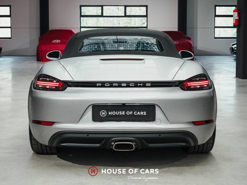 Image 8/25 of Porsche 718 Boxster (2023)