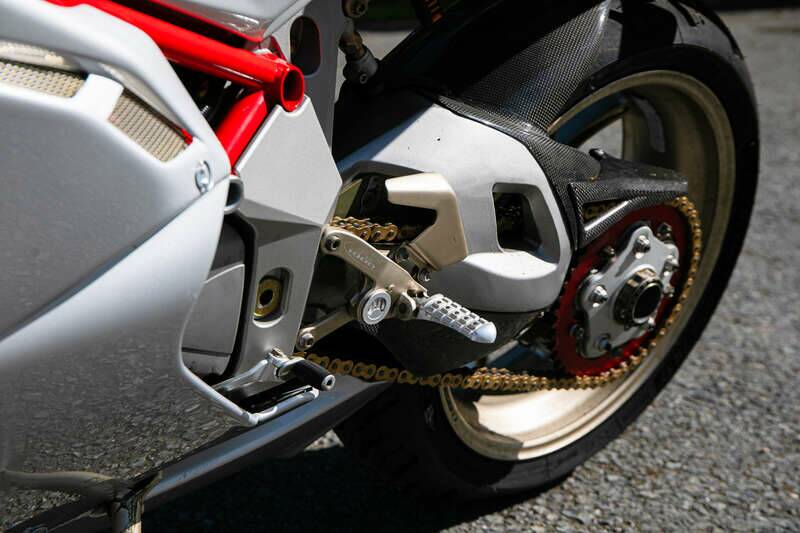 Immagine 24/30 di MV Agusta F4 1000 S (2004)