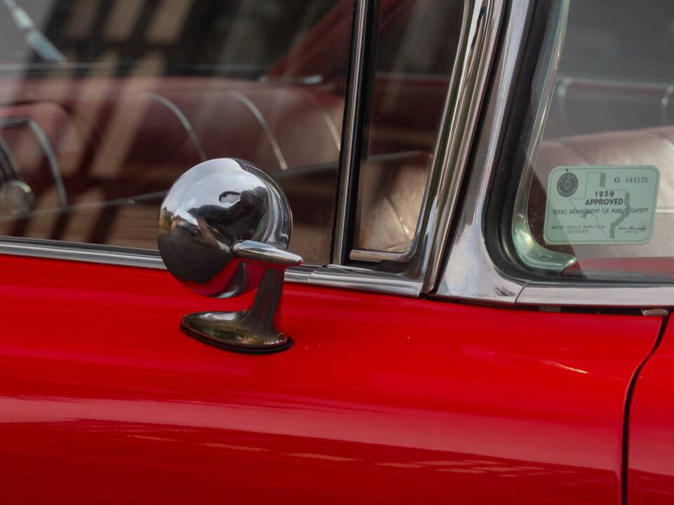 Bild 35/50 von Chevrolet Impala Sport Coupe (1959)