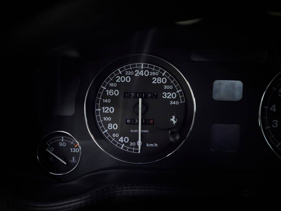 Bild 93/98 von Ferrari 550 Maranello (1998)
