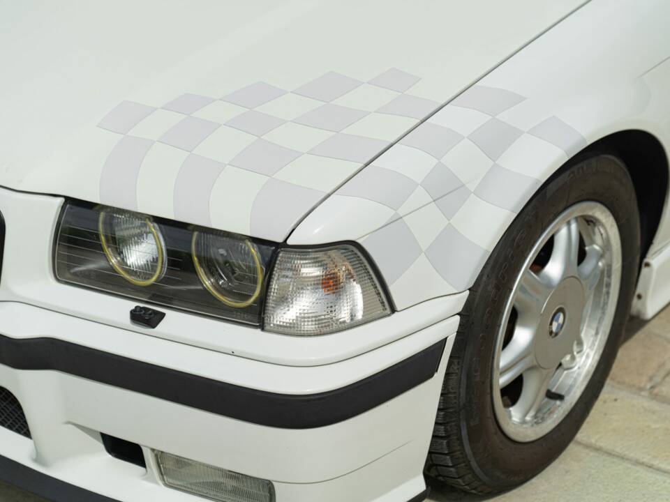 Bild 11/50 von BMW 318is "Class II" (1994)
