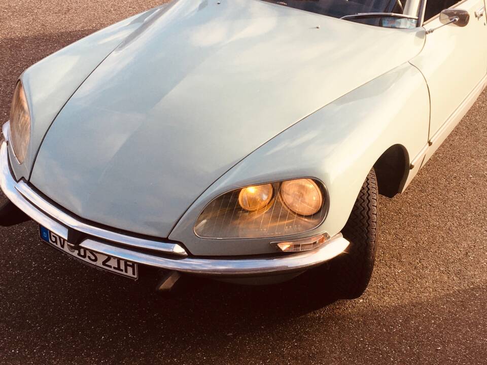 Bild 74/80 von Citroën DS 21 Pallas (1973)