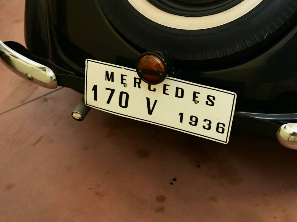 Image 14/50 de Mercedes-Benz 170 V Saloon (1938)
