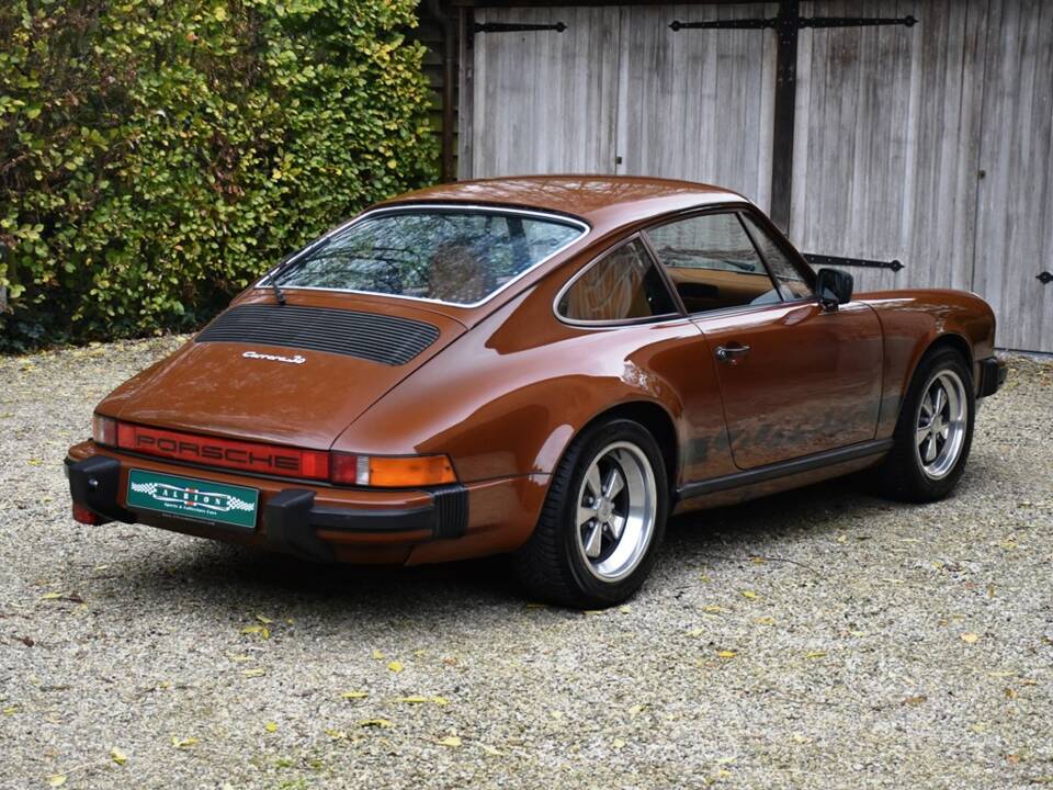 Image 12/37 de Porsche 911 Carrera 3.0 (1977)