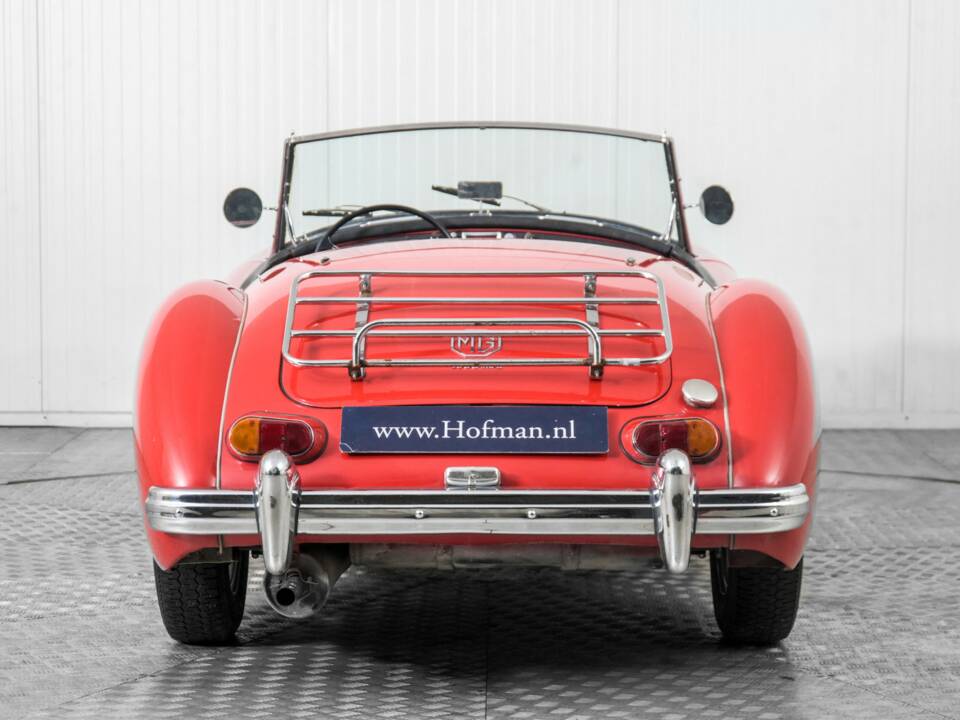 Image 13/50 of MG MGA 1600 (1900)