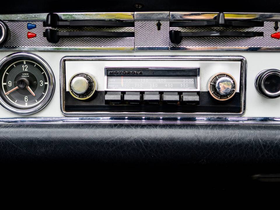 Image 50/50 of Mercedes-Benz 280 SL (1968)