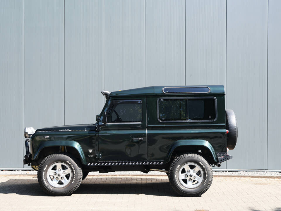 Afbeelding 15/38 van Land Rover 90 (1989)