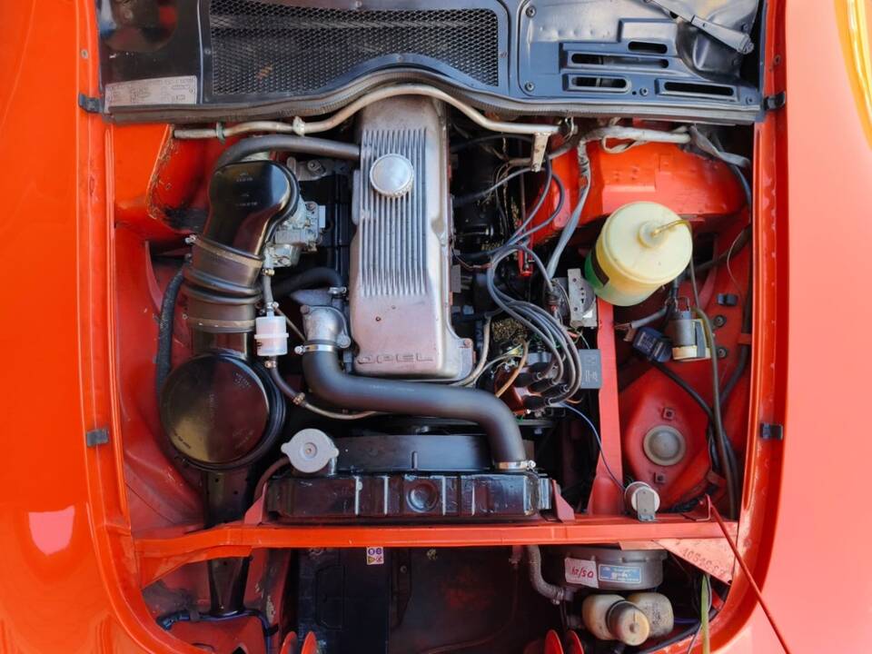 Bild 11/24 von Opel GT 1900 (1972)