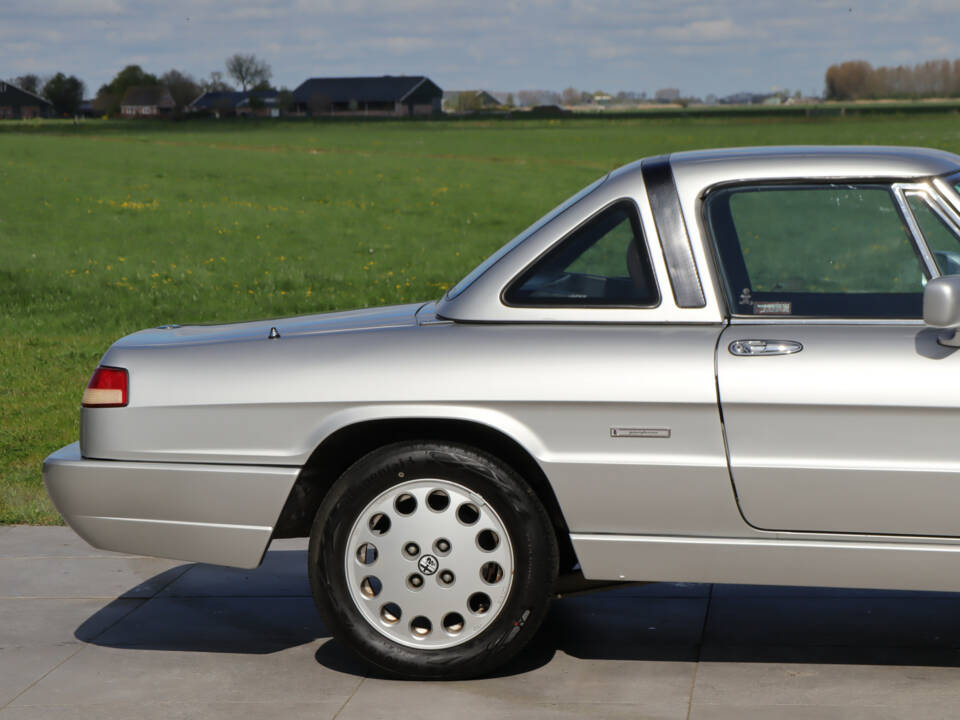 Image 30/50 of Alfa Romeo 2.0 Spider (1992)