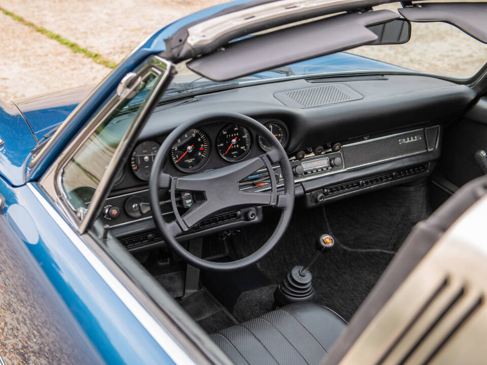 Image 21/51 of Porsche 911 2.0 S (1969)