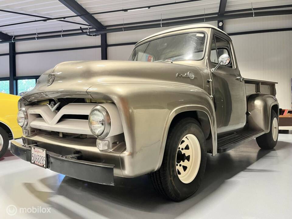 Immagine 1/40 di Ford F-100 (1955)
