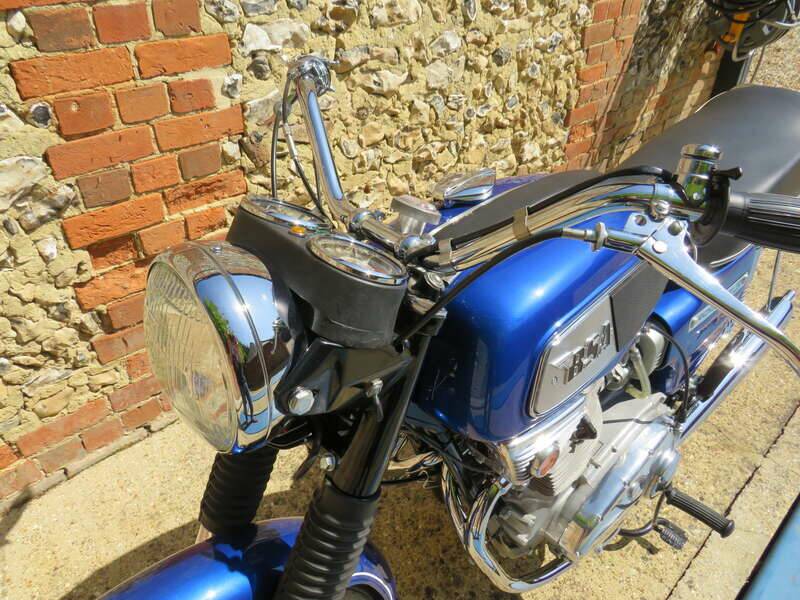 Afbeelding 6/44 van BSA A 75 Rocket 3 (1969)