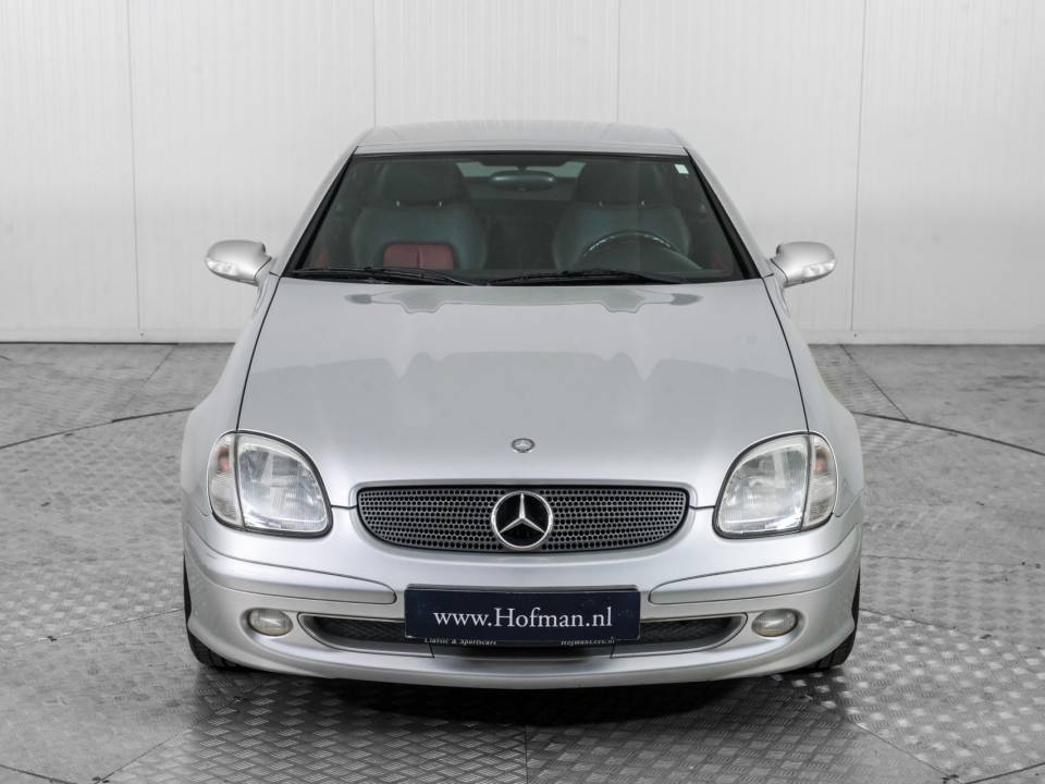 Image 44/50 de Mercedes-Benz SLK 200 Kompressor (2001)