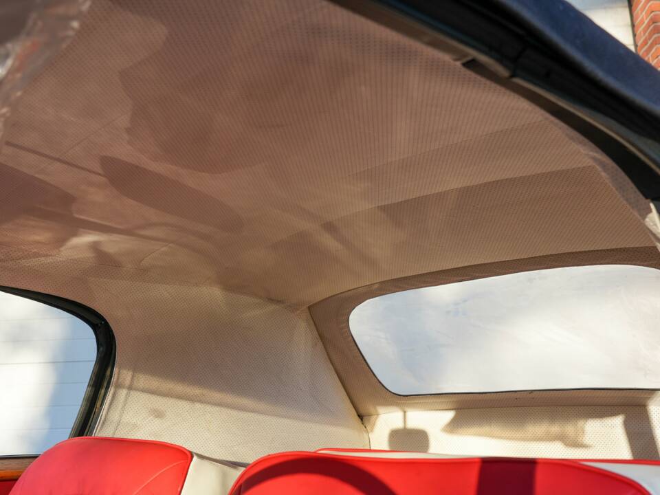 Afbeelding 35/50 van Borgward Isabella Coupe-Cabriolet (1961)