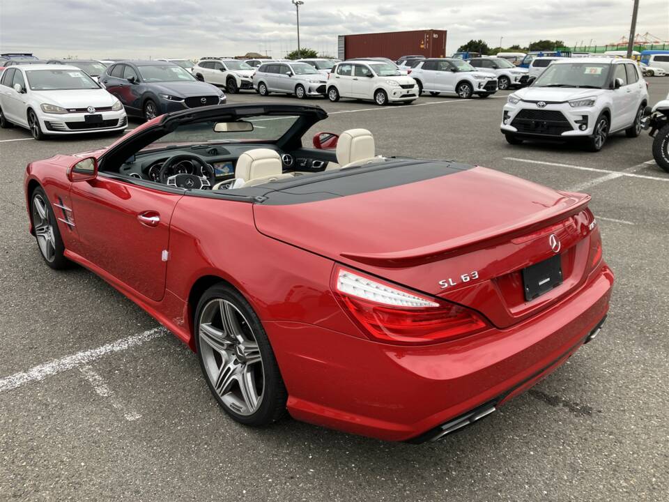 Afbeelding 17/70 van Mercedes-Benz SL 63 AMG (2012)