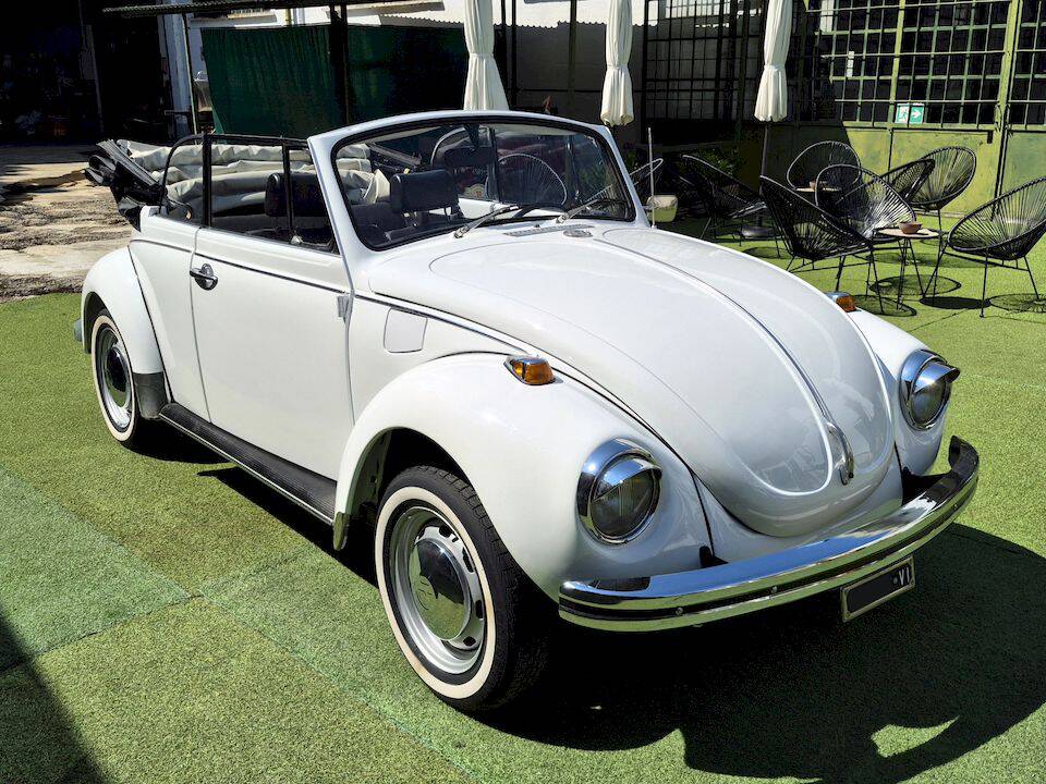 Image 19/73 of Volkswagen Beetle 1300 (1972)