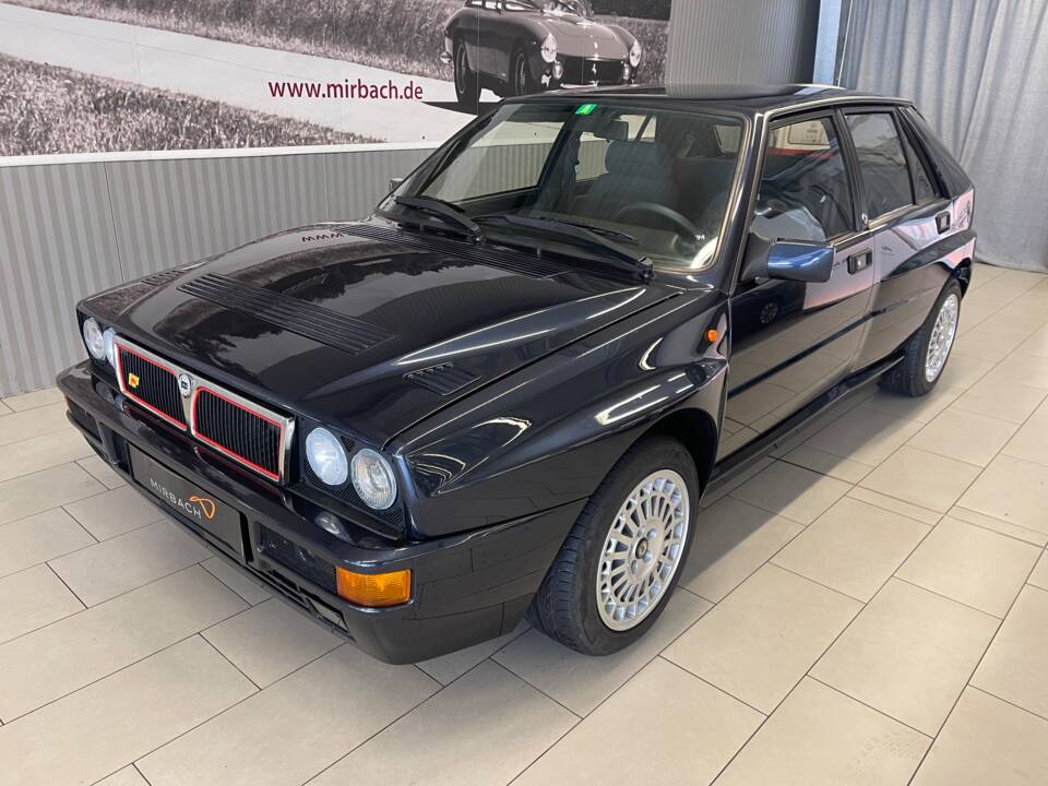 Bild 2/22 von Lancia Delta HF Integrale 16V (1991)
