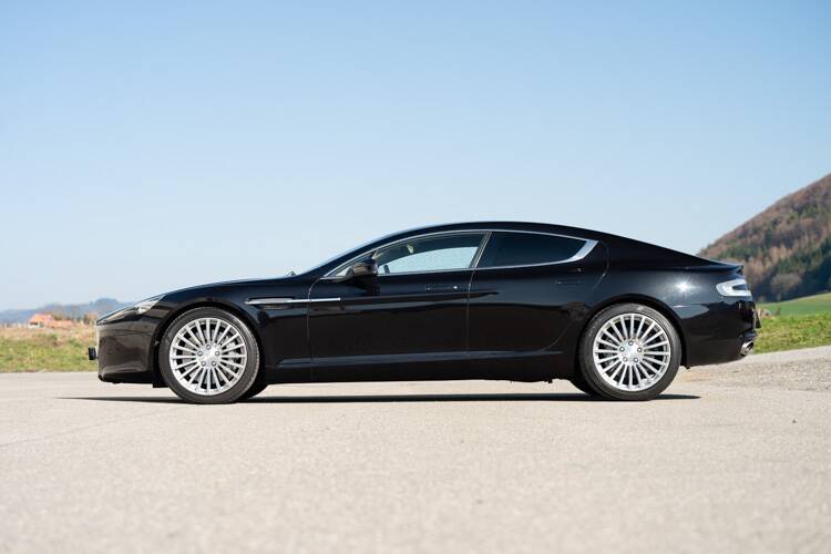 Image 8/50 of Aston Martin Rapide (2011)