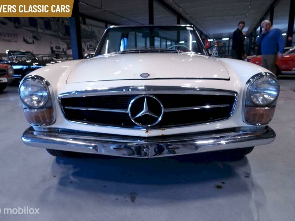 Image 2/10 of Mercedes-Benz 230 SL (1964)